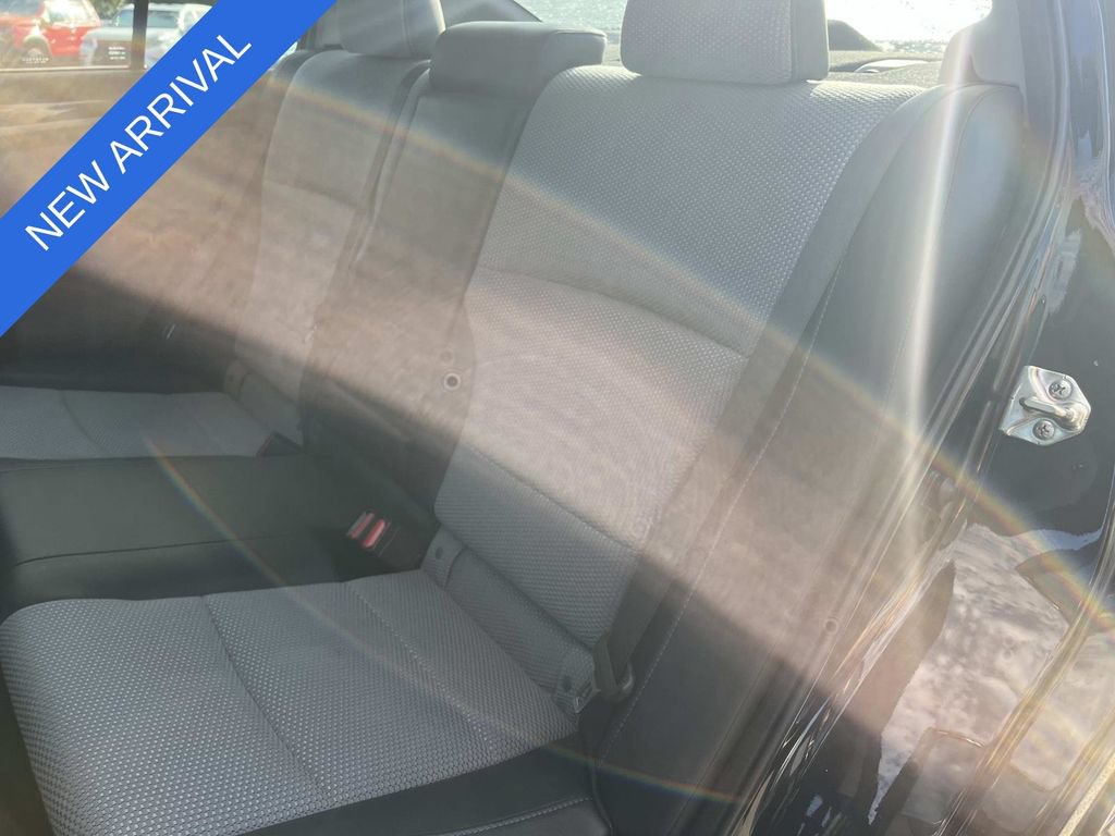 Used 2017 Subaru Legacy 2.5i Sport AWD/4WD image 20
