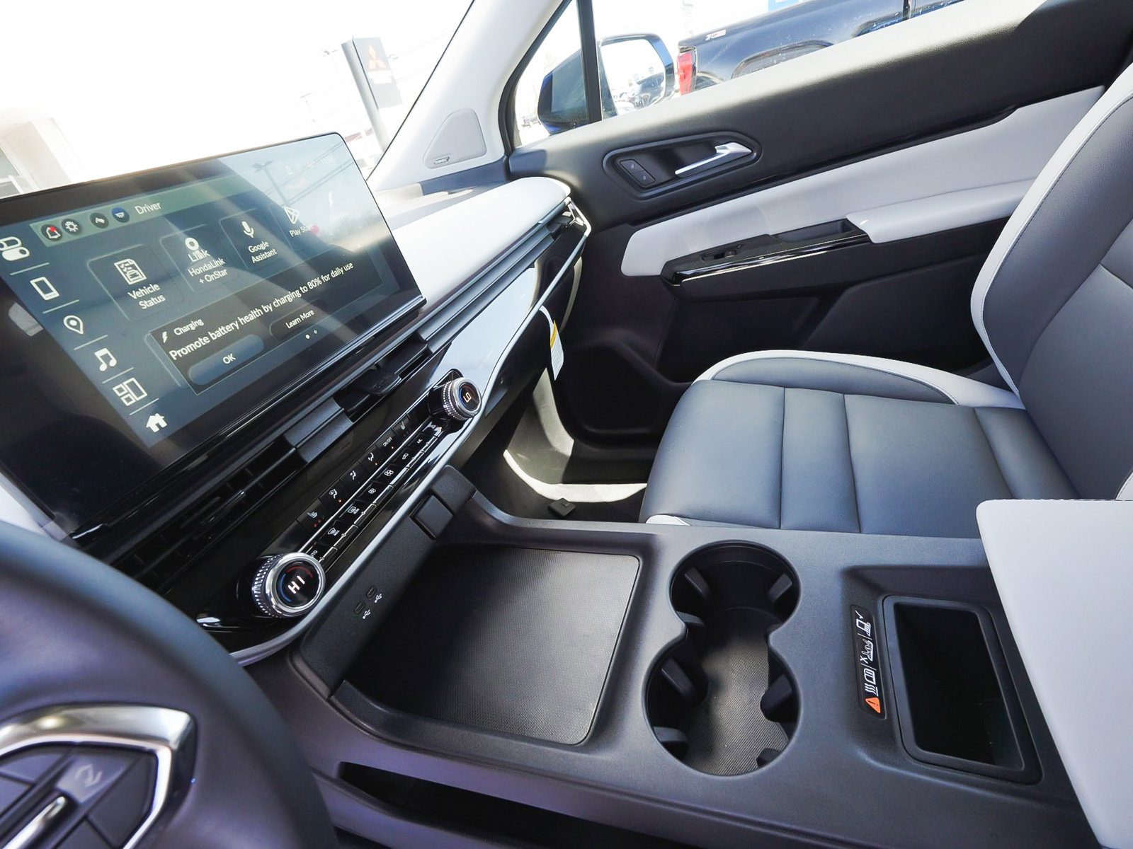 Used 2025 Honda Prologue Touring image 30