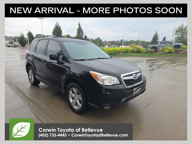 Used 2016 Subaru Forester 2.5i w/ Alloy Wheel Package
