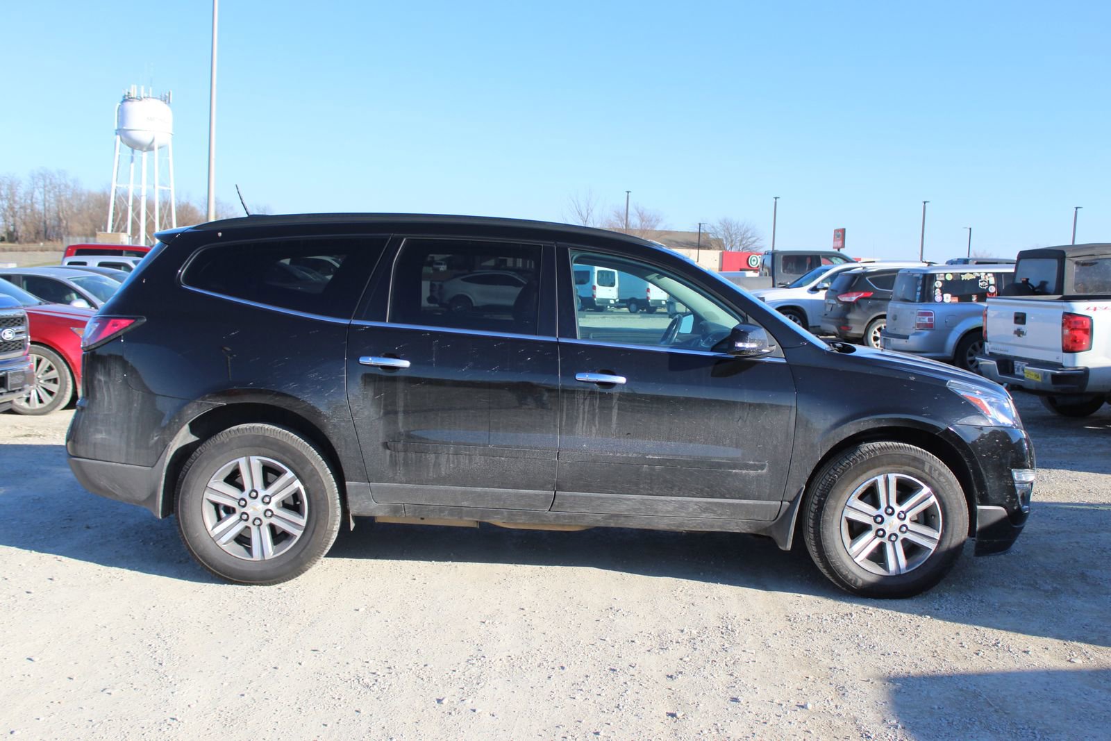 Used 2017 Chevrolet Traverse LT image 8