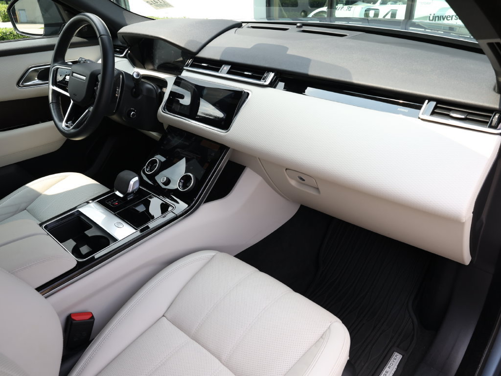 Used 2023 Land Rover Range Rover Velar R-Dynamic S AWD/4WD image 21