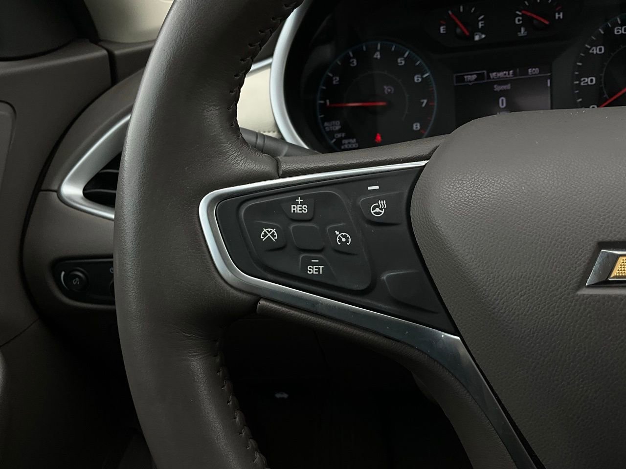 Used 2022 Chevrolet Malibu LT w/ Leather Package image 34