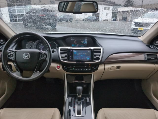 Used 2017 Honda Accord EX-L image 13