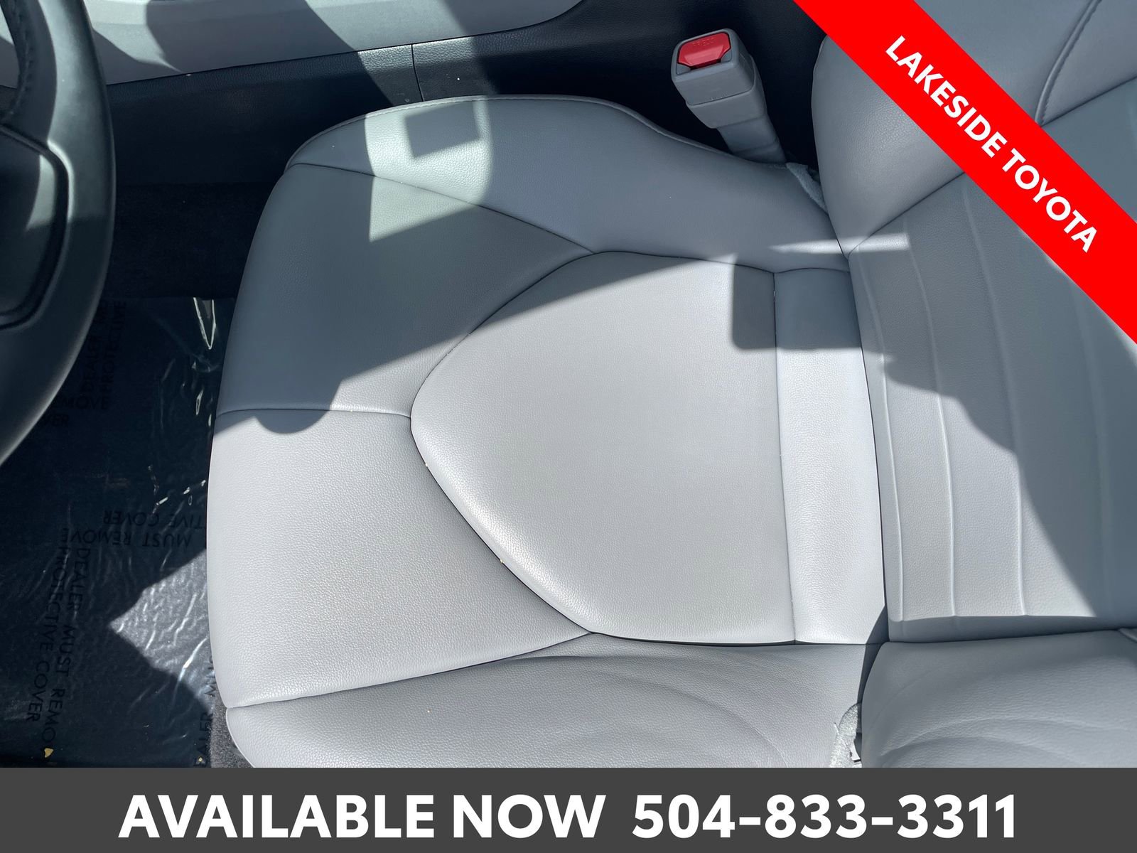 Used 2023 Toyota Highlander XLE FWD image 28