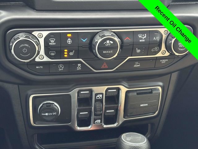 Used 2023 Jeep Wrangler Willys image 17