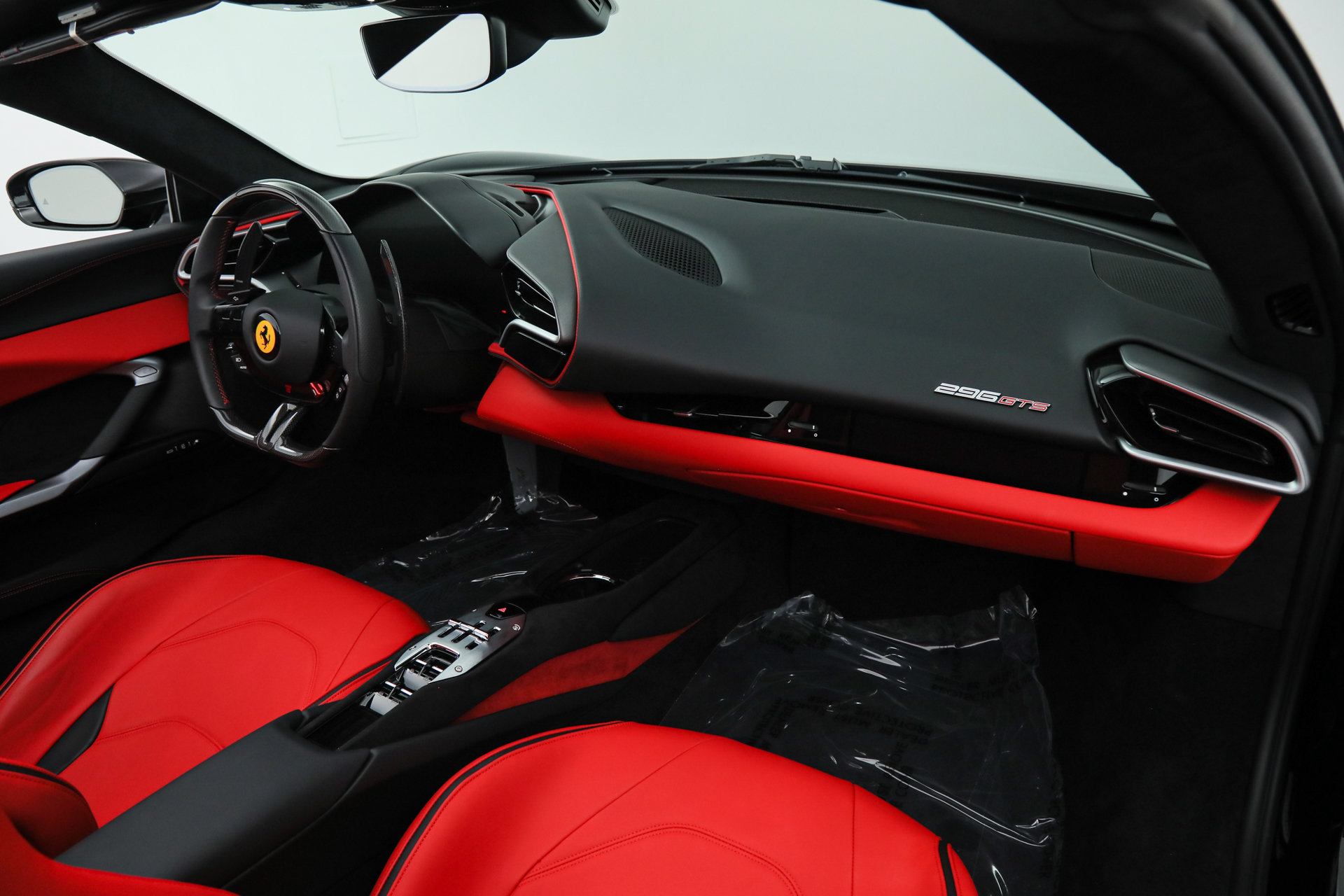 Certified 2025 Ferrari 296 GTS RWD image 40