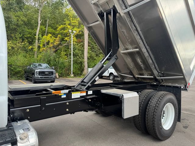 New 2026 Ford F750 2WD Regular Cab Super Duty image 29