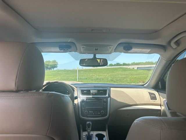 Used 2017 Nissan Altima 2.5 SL w/ Technology Package FWD image 10