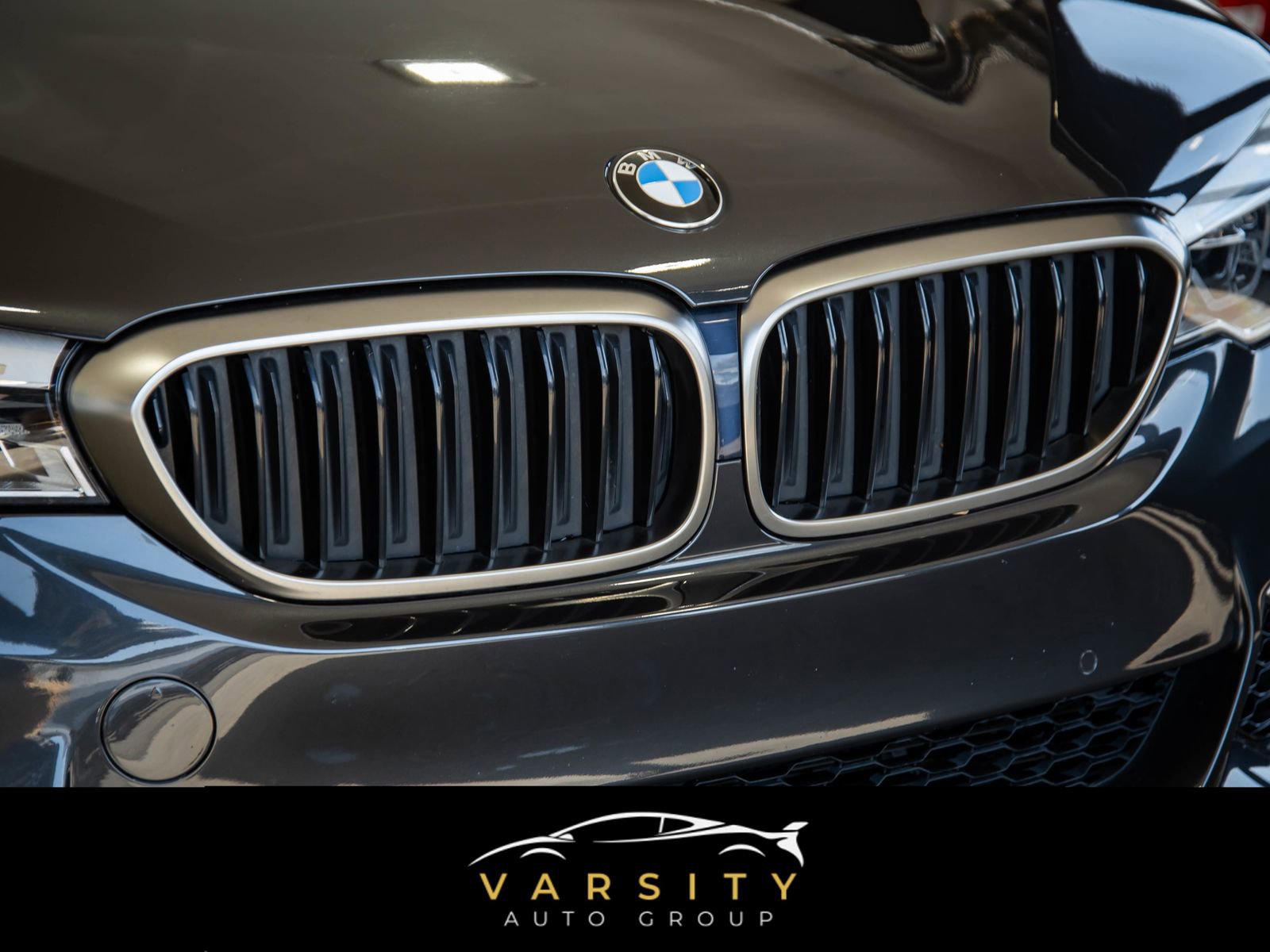 Used 2020 BMW M550i xDrive w/ Executive Package image 32