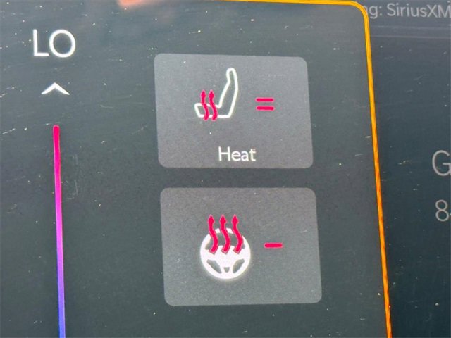 Used 2022 Jeep Compass Limited image 18