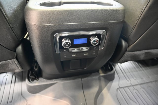 New 2026 GMC Yukon XL Elevation w/ Elevation Premium Package image 29