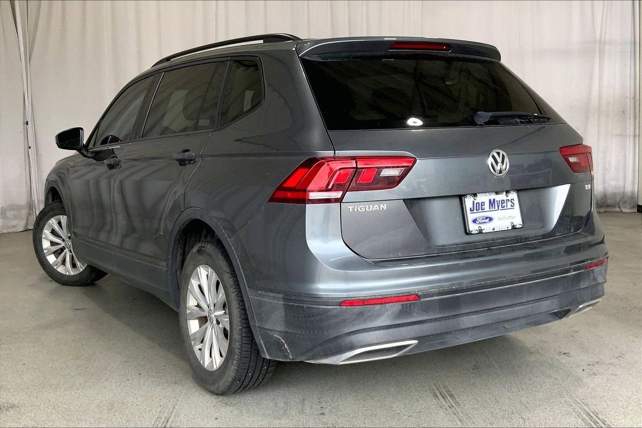 Used 2018 Volkswagen Tiguan S FWD image 5