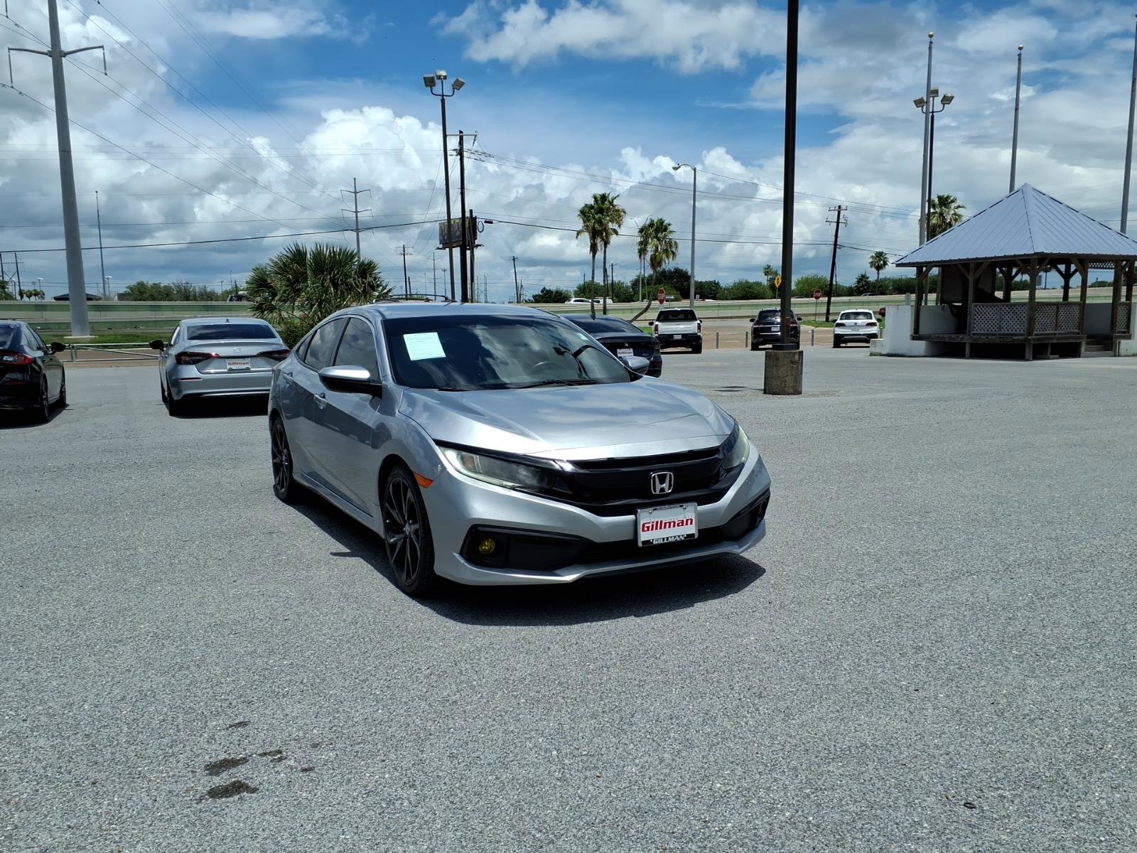Used 2020 Honda Civic Sport image 2