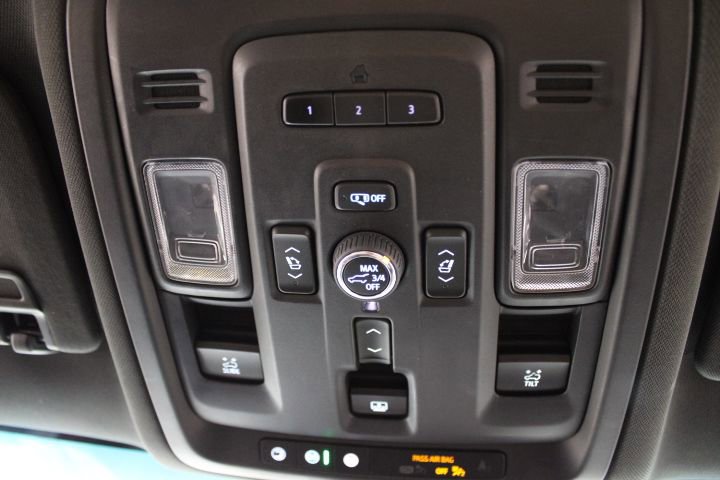 Used 2021 GMC Yukon AT4 image 47