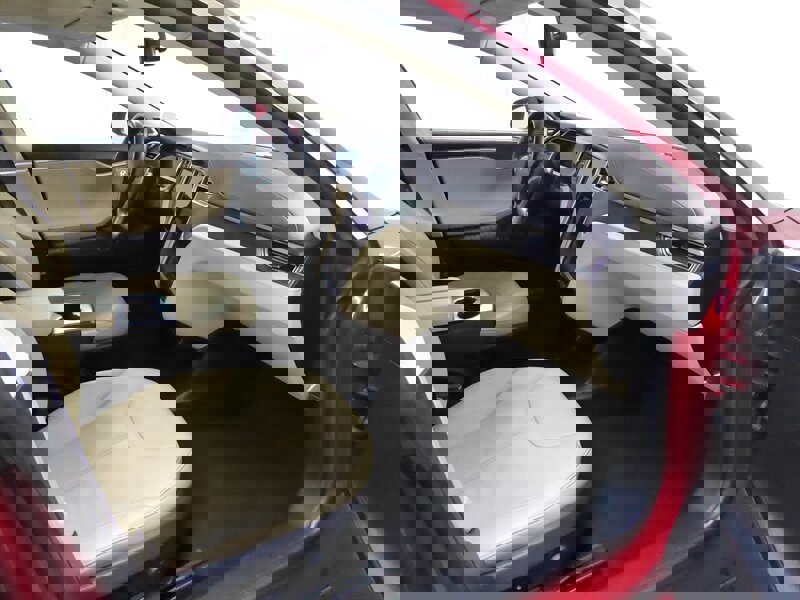 Used 2013 Tesla Model S Performance image 20