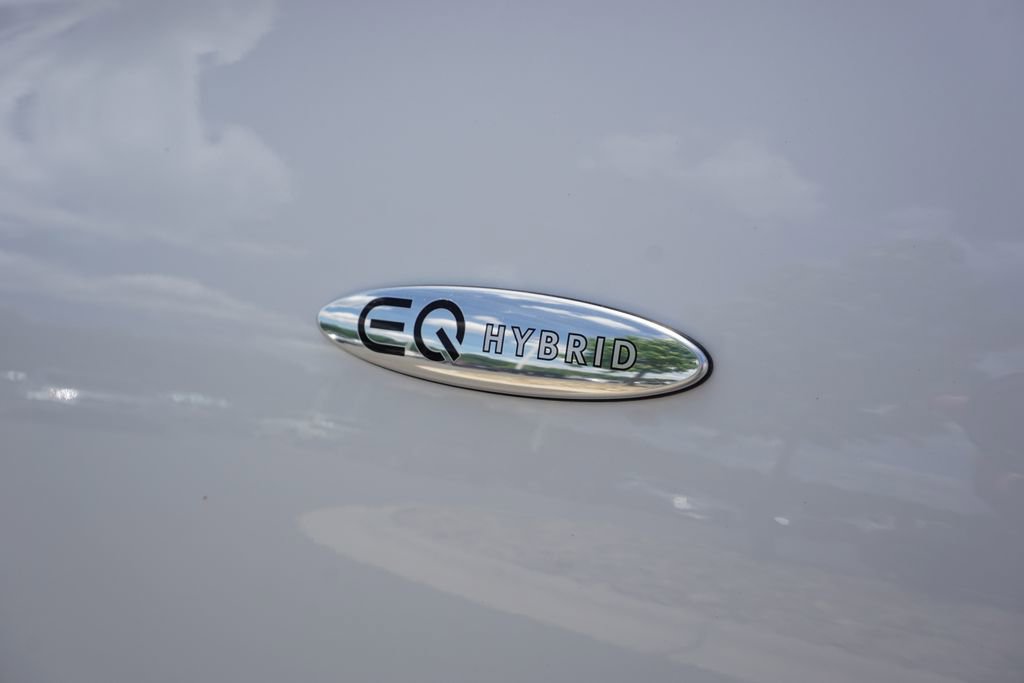 Certified 2025 Mercedes-Benz GLC 350e 4MATIC image 11