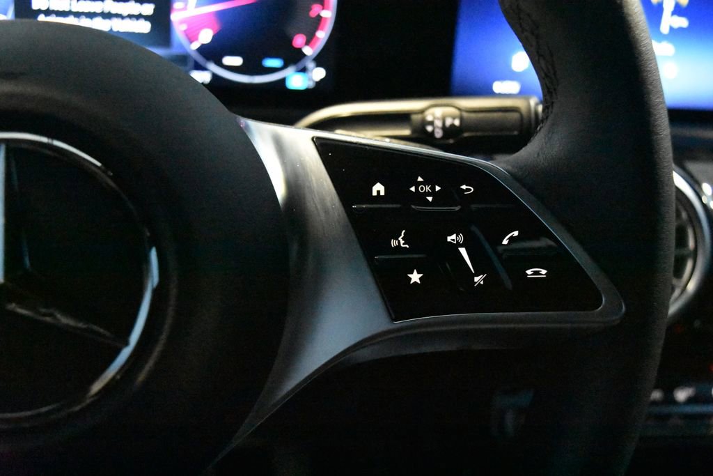Certified 2025 Mercedes-Benz CLA 250 4MATIC image 10