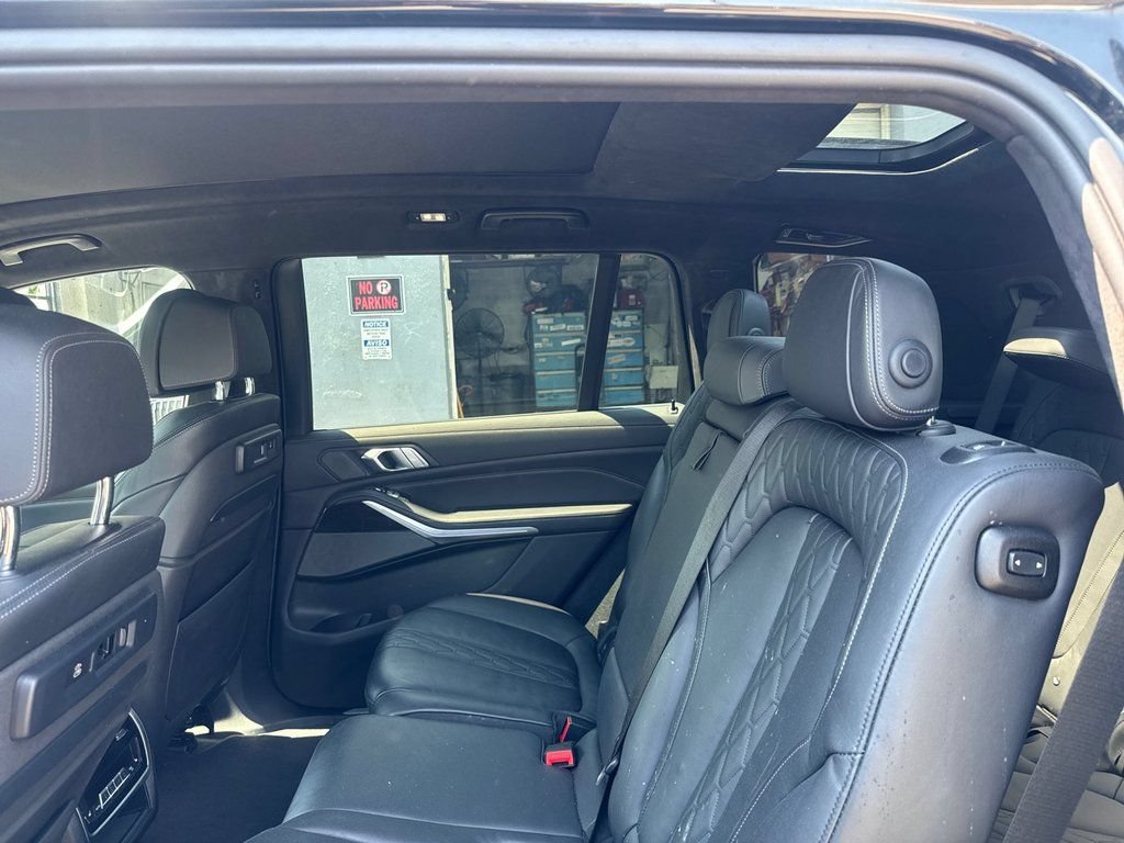 Used 2021 BMW X7 xDrive40i AWD/4WD image 34