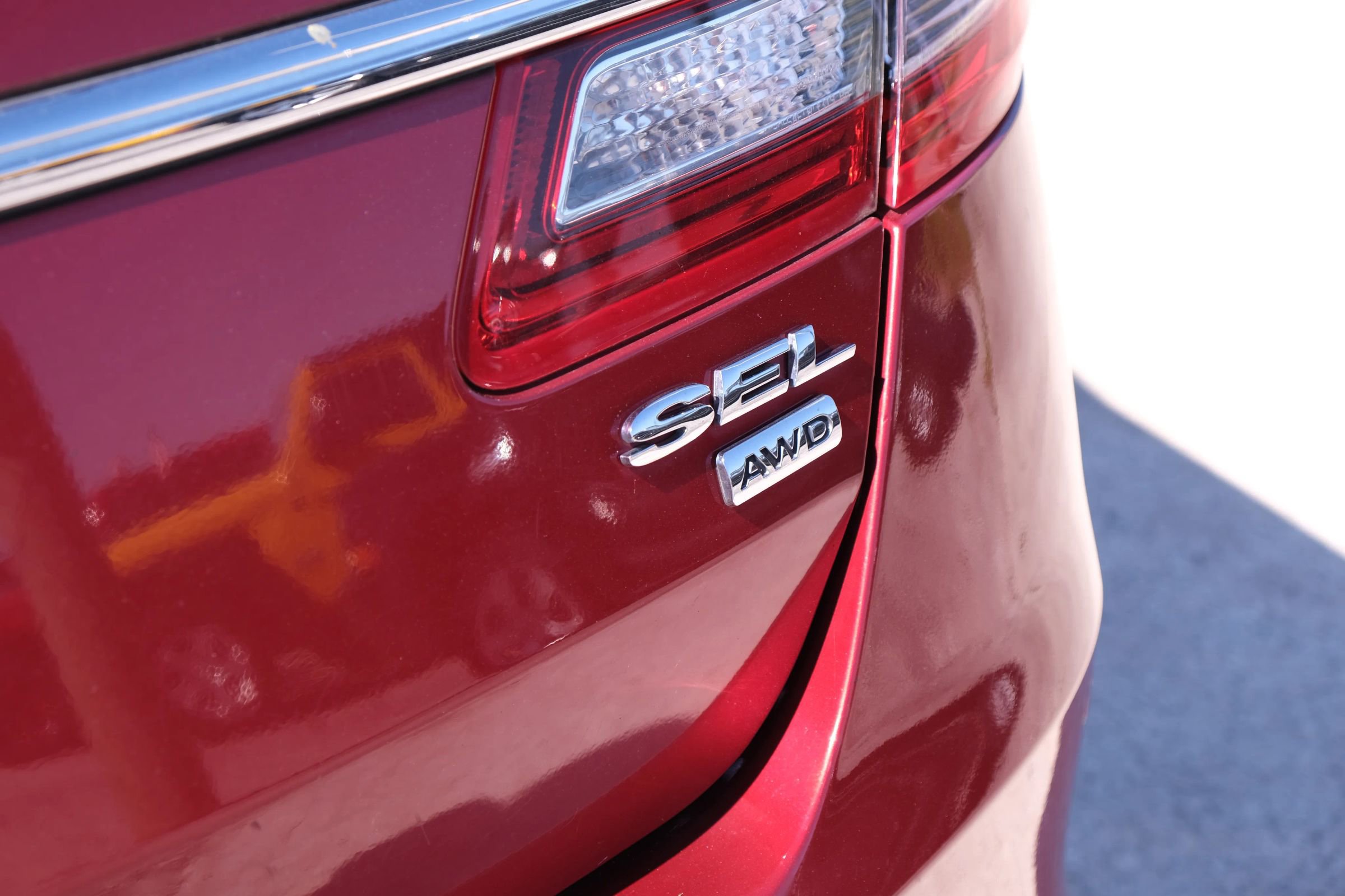 Used 2013 Ford Taurus SEL image 16