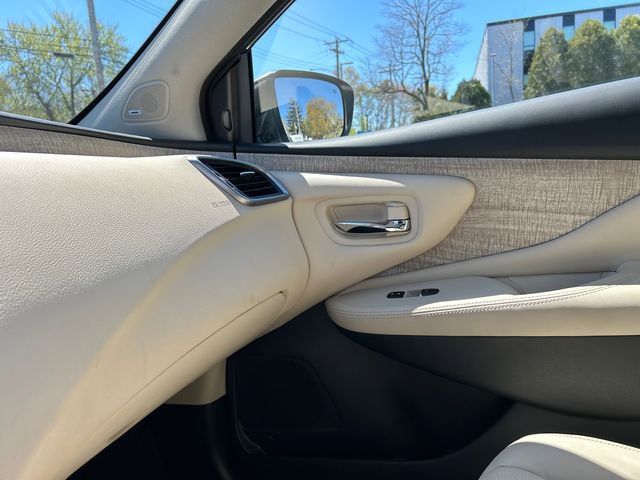 Certified 2024 Nissan Murano SL AWD/4WD image 19
