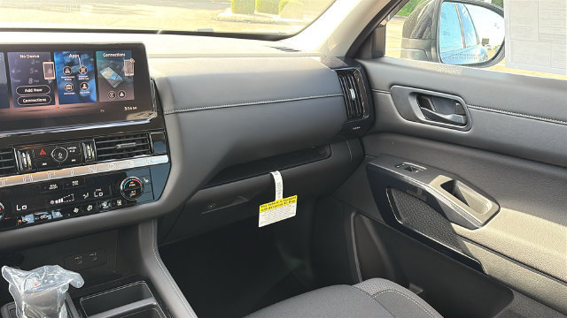 New 2026 Nissan Pathfinder SV AWD/4WD image 24