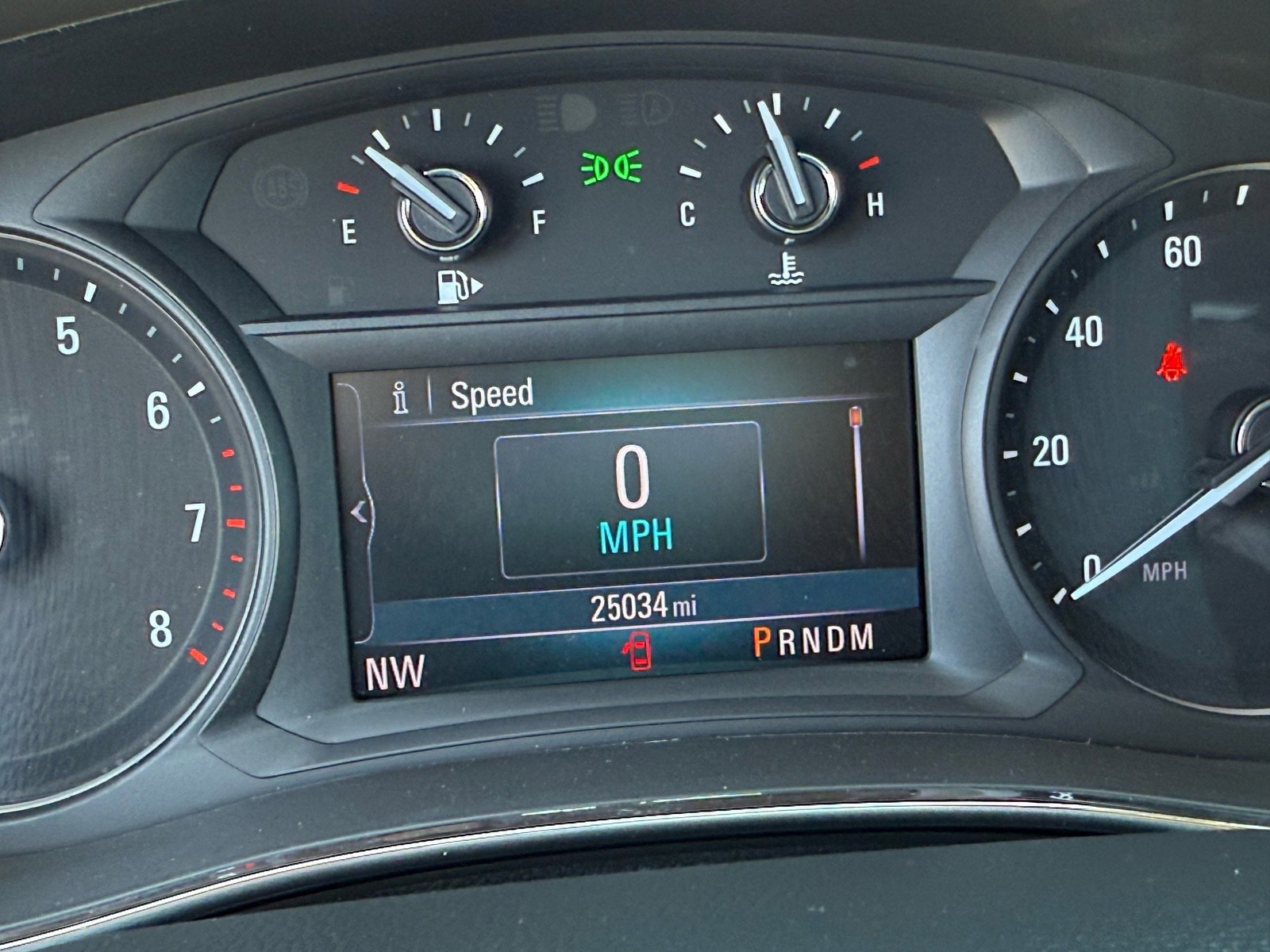 Used 2022 Buick Encore Preferred w/ Safety Package image 21