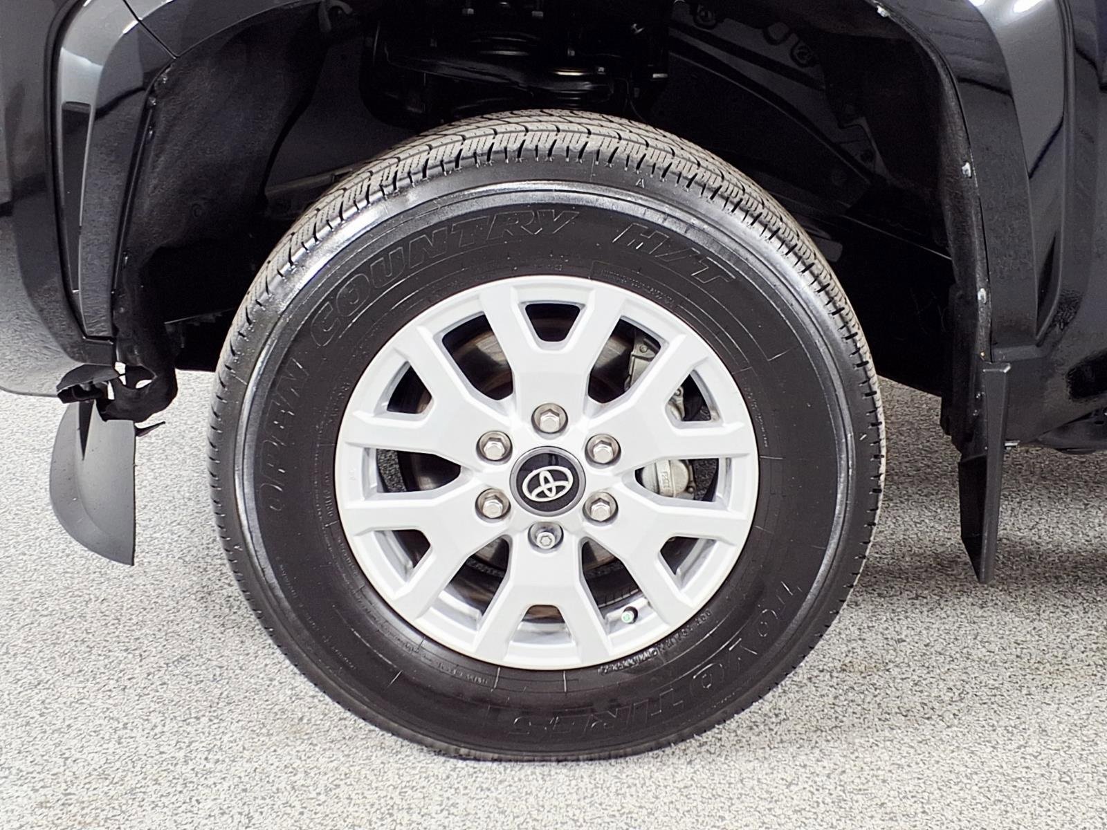 Used 2024 Toyota Tacoma SR image 25