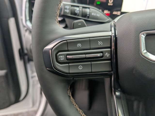 New 2026 GMC Terrain AT4 w/ Convenience Package III image 17