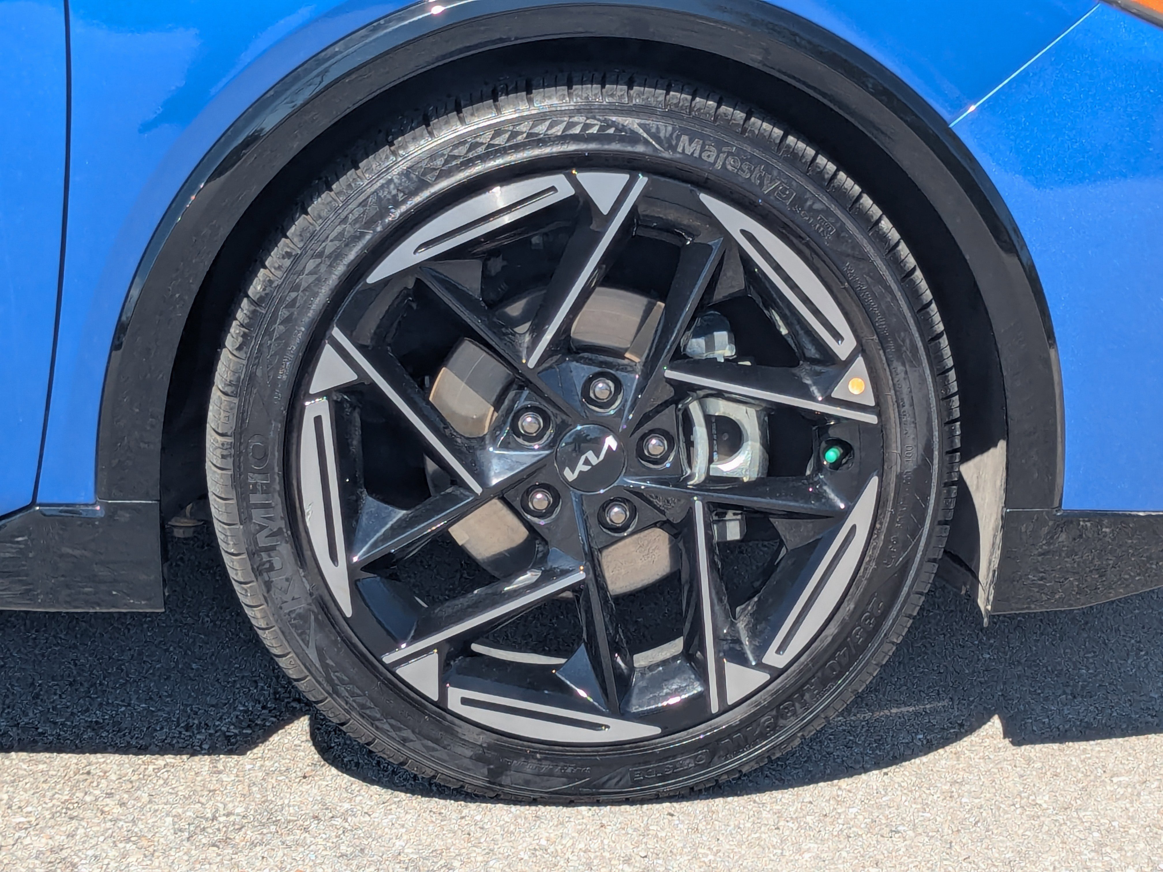 Certified 2025 Kia K4 GT-Line w/ GT-Line Premium Package image 11