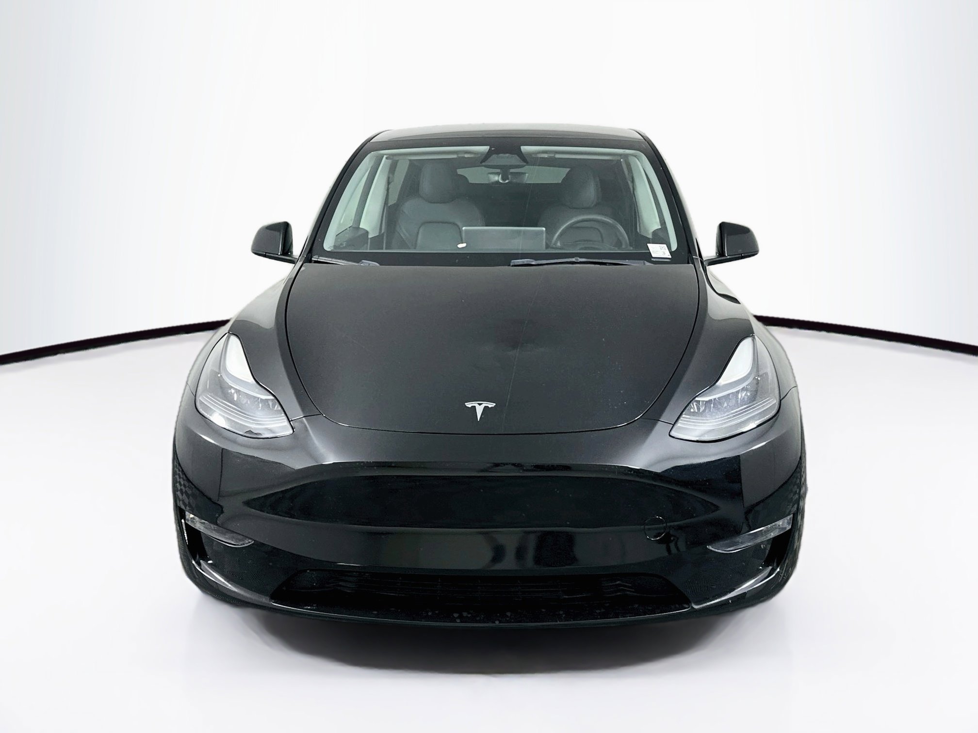 Used 2023 Tesla Model Y Long Range AWD/4WD image 2