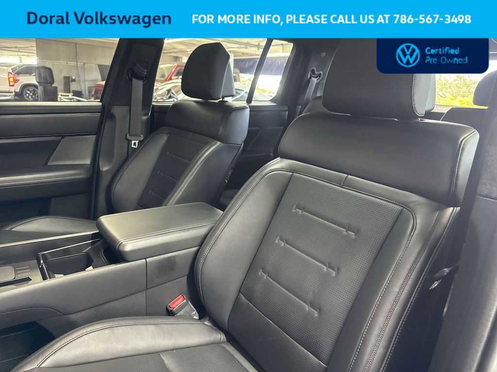 Used 2024 Hyundai Santa Fe Calligraphy image 13