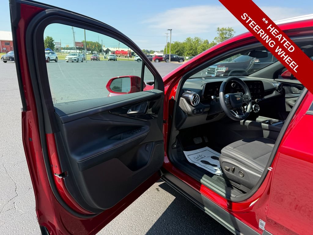 Used 2024 Chevrolet Blazer EV LT AWD/4WD image 12