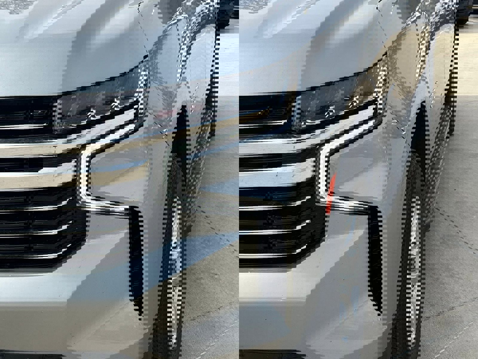 Used 2024 Chevrolet Suburban LT image 4