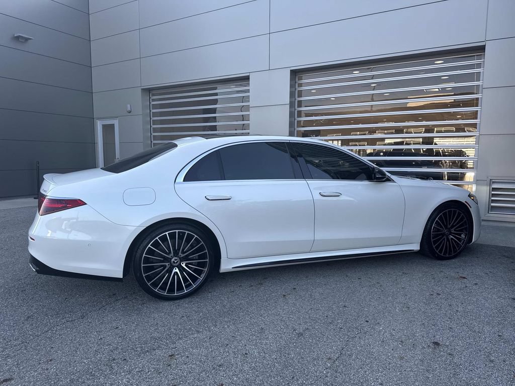 Used 2022 Mercedes-Benz S 580 4MATIC Sedan image 7