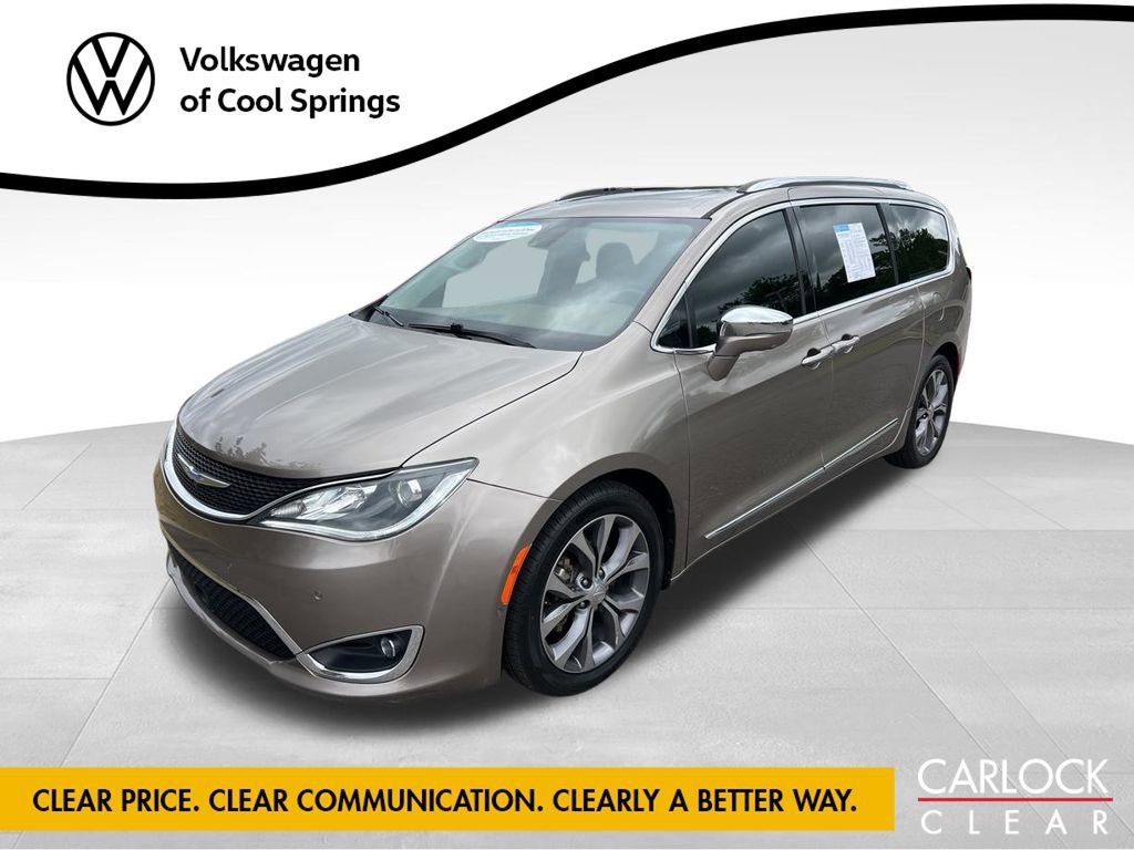 Used 2018 Chrysler Pacifica Limited w/ Tire & Wheel Group