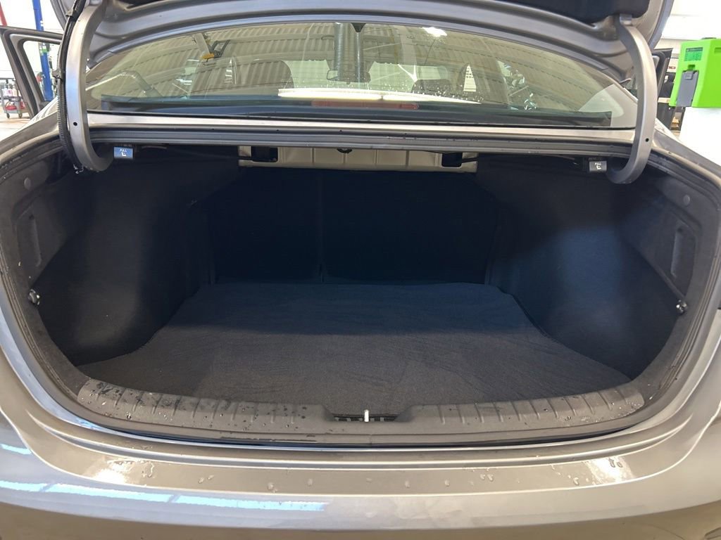 Certified 2023 Kia Forte LXS FWD image 17