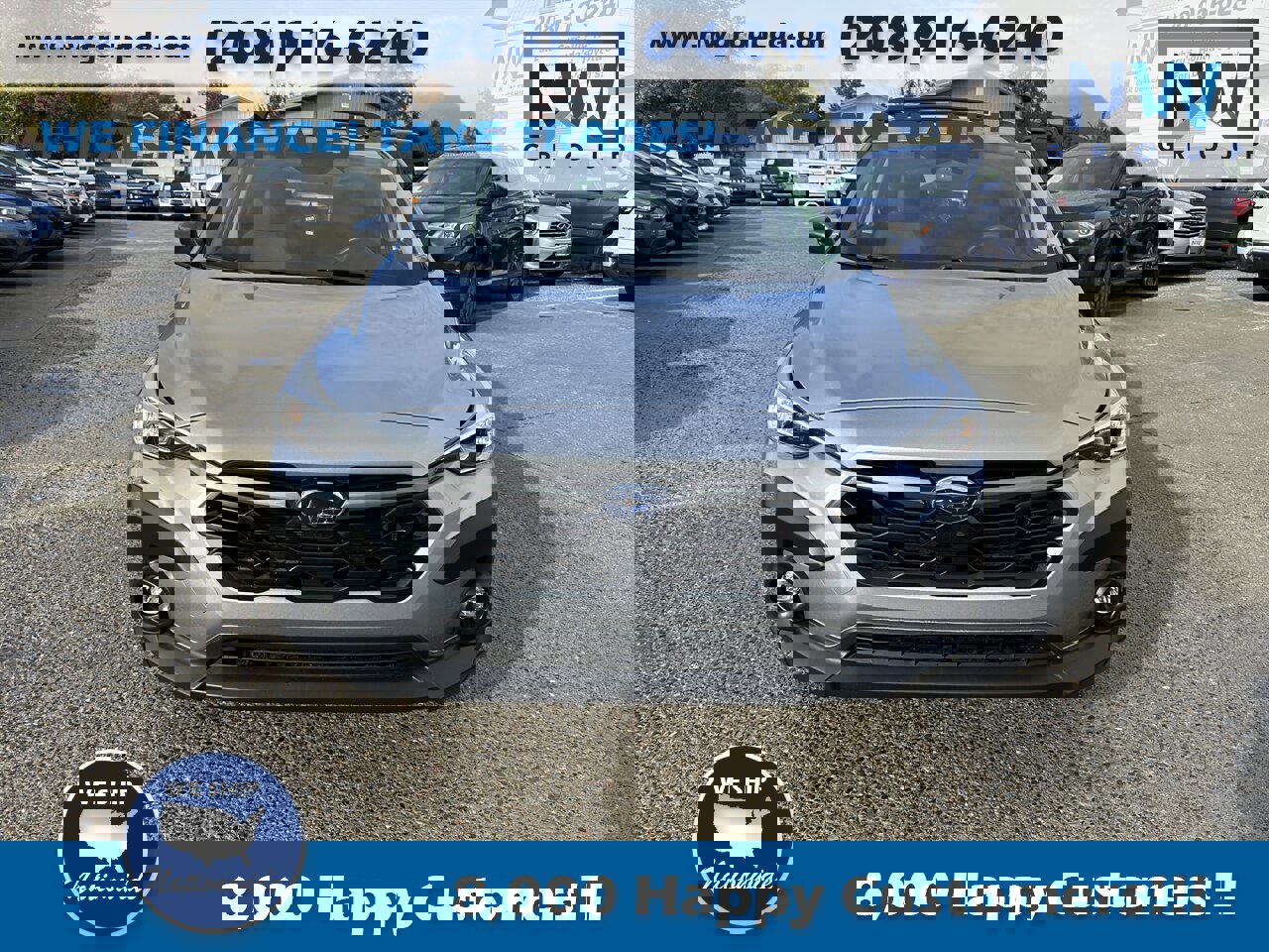 Used 2024 Subaru Crosstrek 2.0i Premium image 2