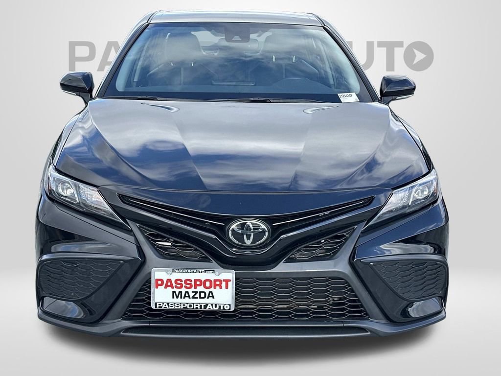 Used 2023 Toyota Camry SE image 7
