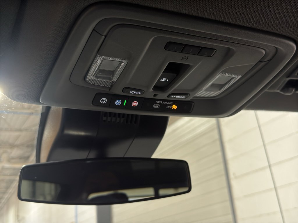 Used 2024 GMC Sierra 1500 Elevation w/ Elevation Premium Package image 40