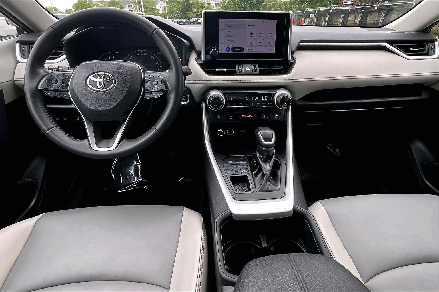 Used 2023 Toyota RAV4 XLE Premium AWD/4WD image 14