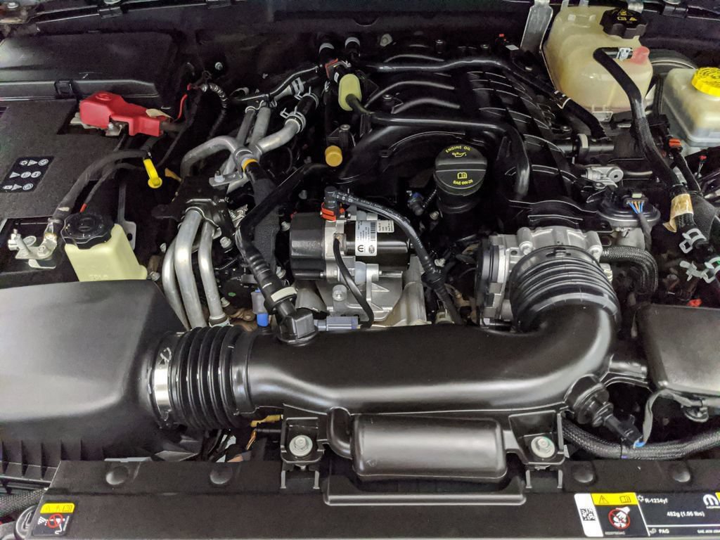 Used 2022 Jeep Wrangler Unlimited Sport AWD/4WD image 21