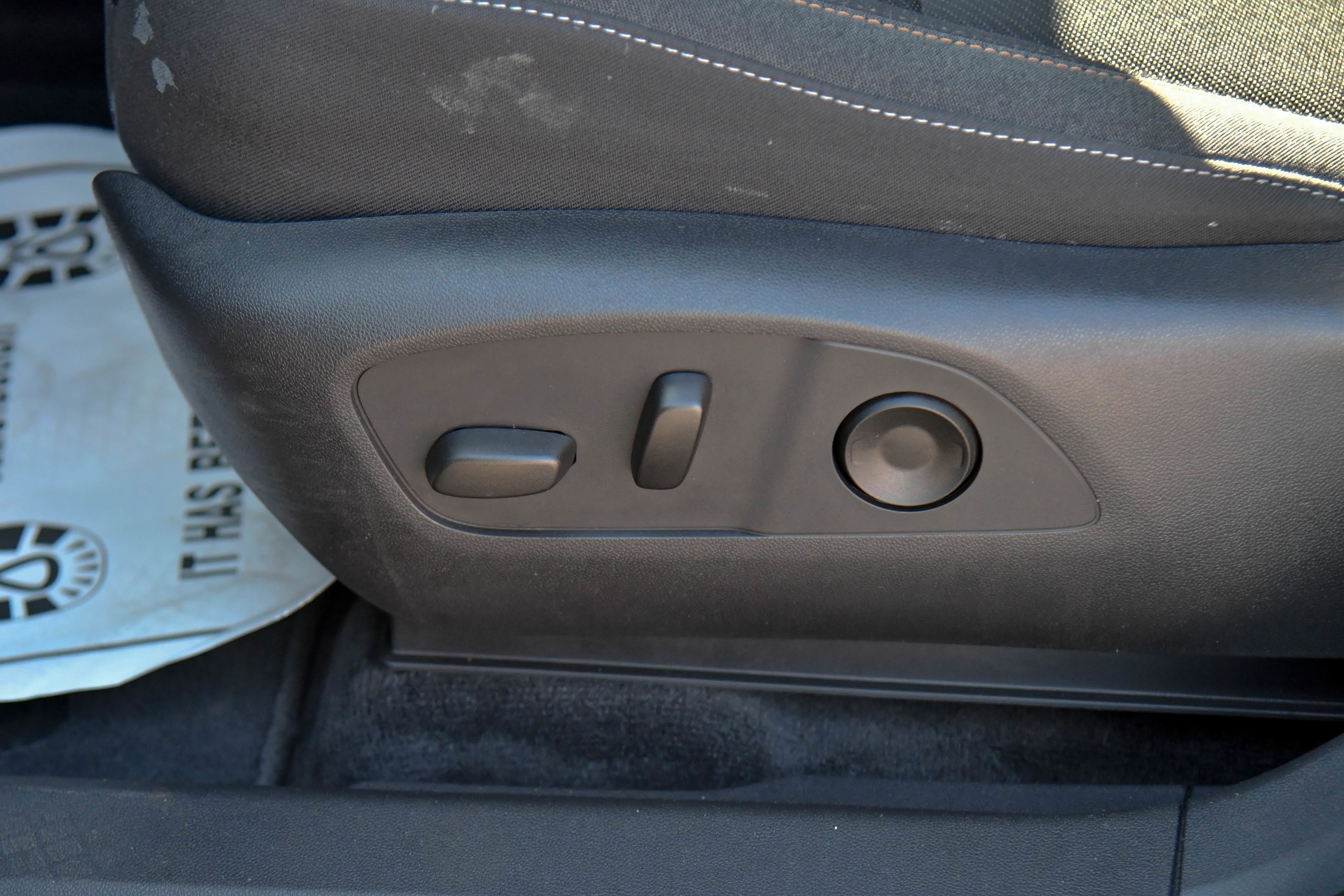 Used 2024 Honda Prologue EX image 17