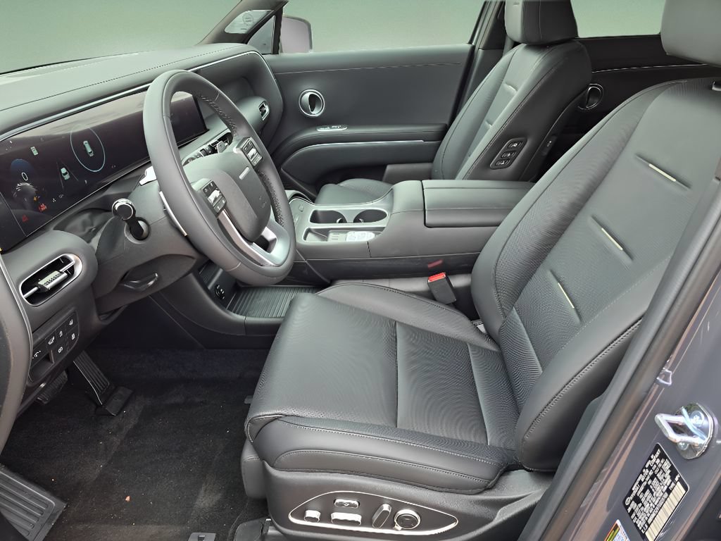 Used 2026 Hyundai Palisade Calligraphy AWD/4WD image 13