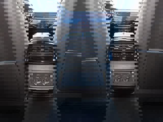 Used 2020 Audi A8 L 3.0T w/ Executive Package image 26