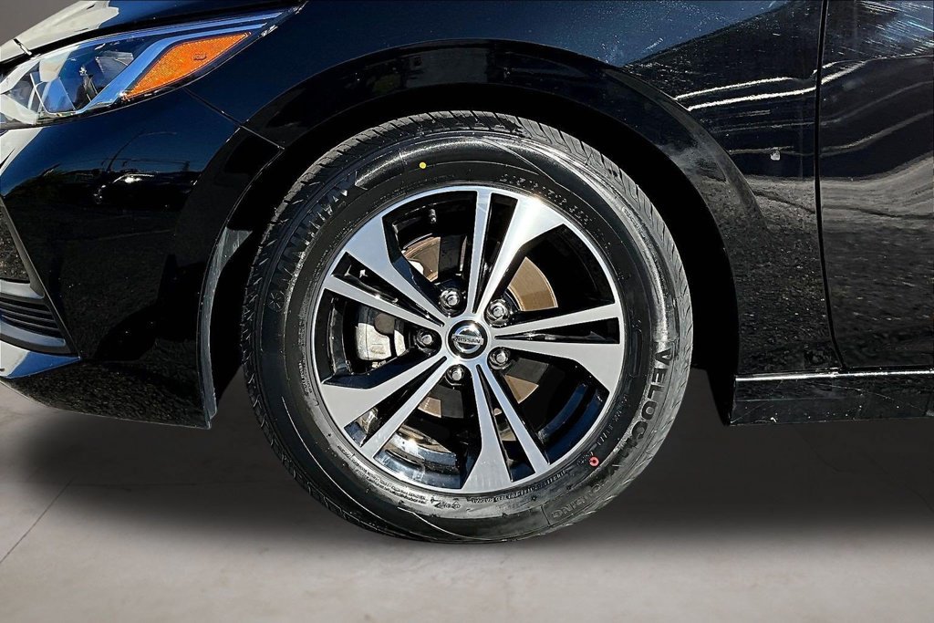 Certified 2023 Nissan Sentra SV FWD image 33