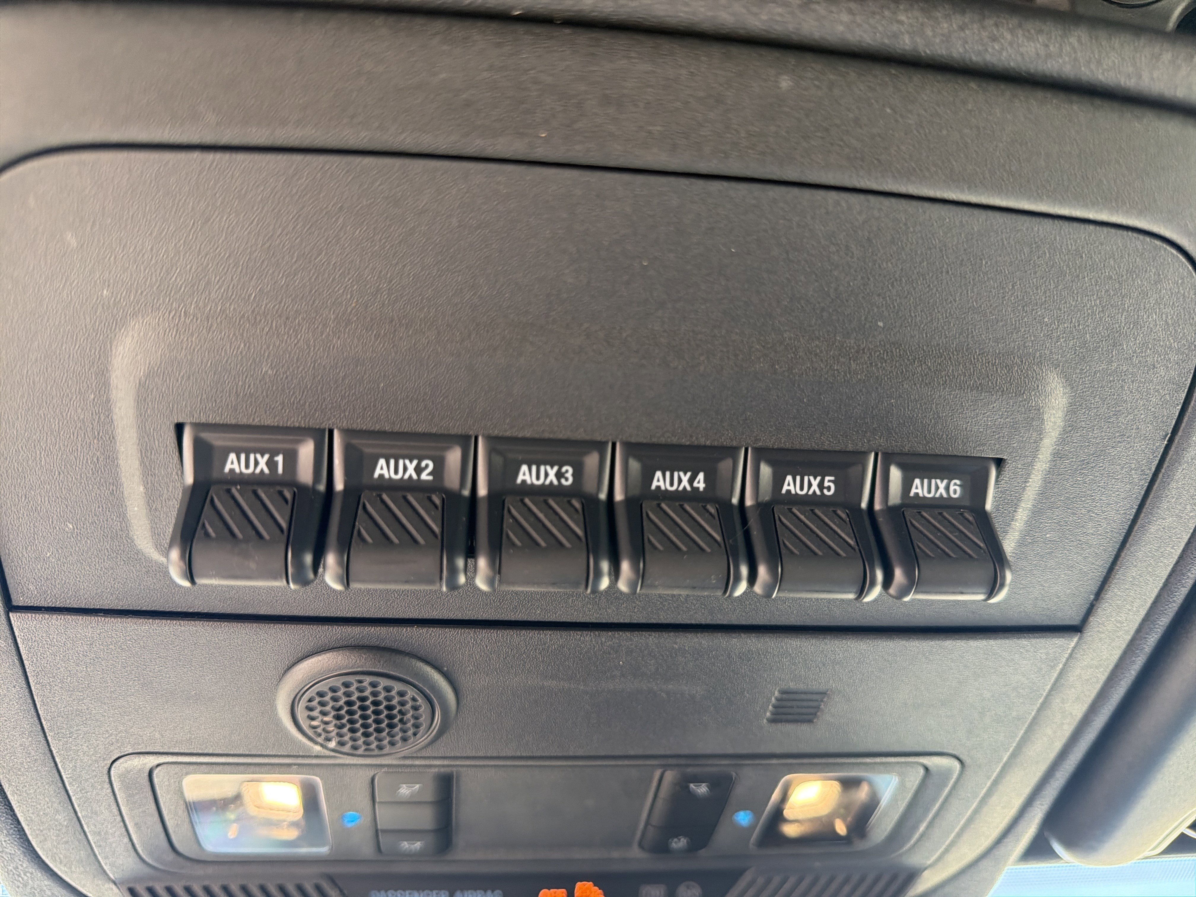 Used 2023 Ford Bronco Wildtrak image 30