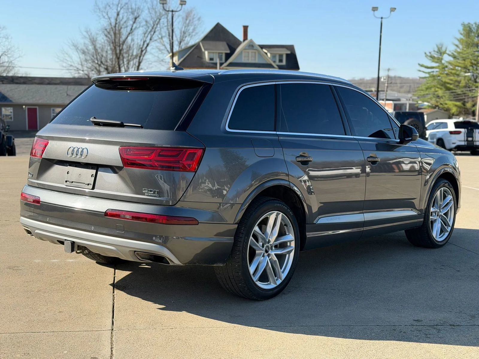 Used 2018 Audi Q7 3.0T Prestige w/ Prestige Package AWD/4WD image 4