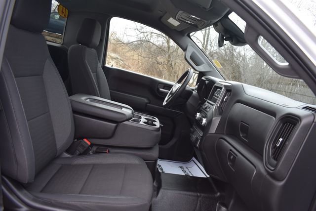 Certified 2024 GMC Sierra 1500 Pro w/ Pro Value Package image 13