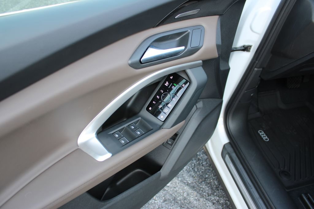 New 2025 Audi Q5 Premium Plus AWD/4WD image 25