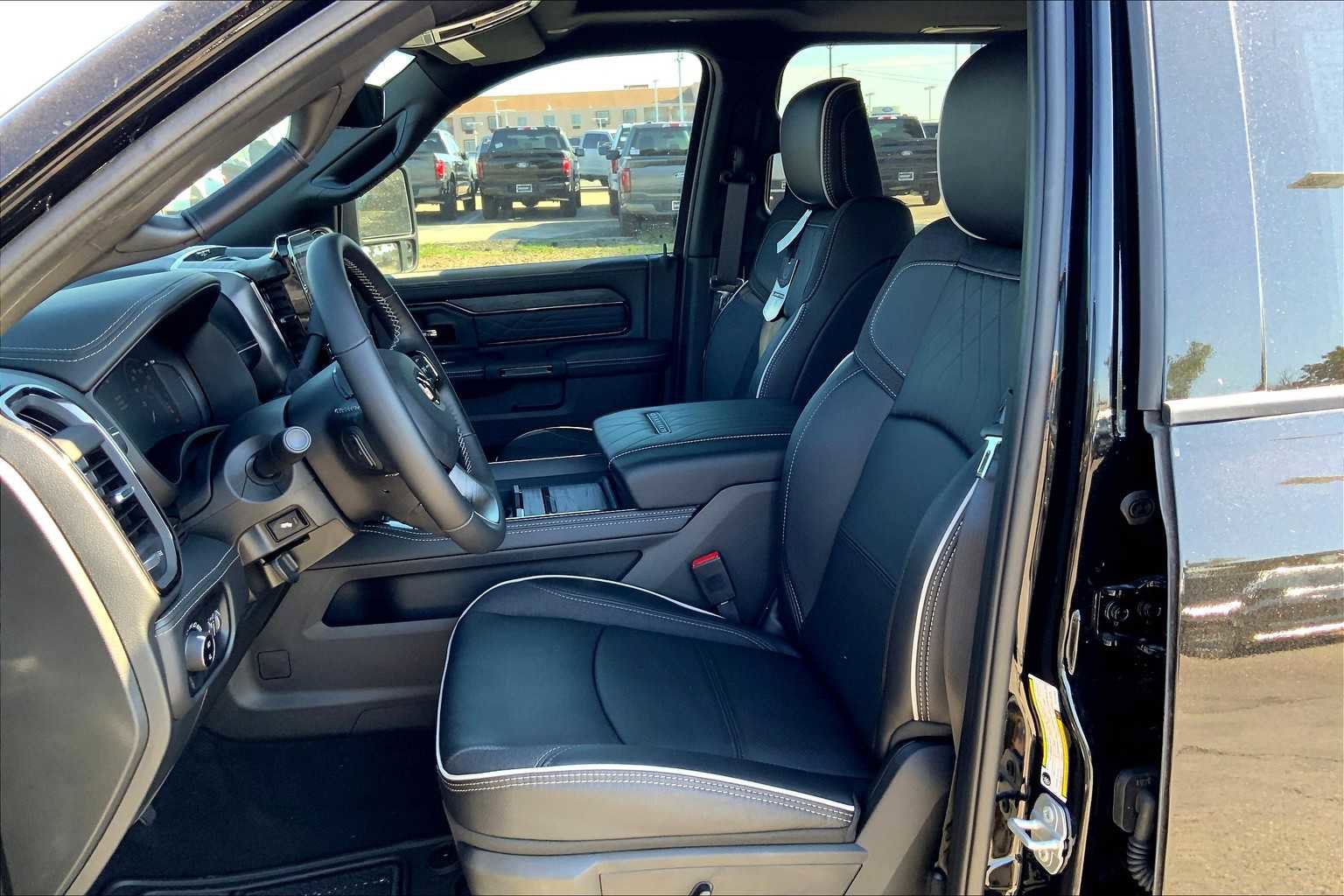 New 2026 RAM 2500 Limited image 7